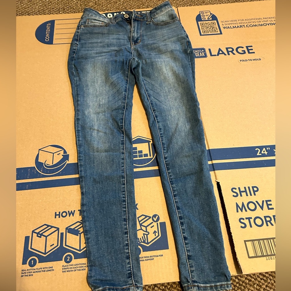 S.O.N.G Curvy skinny ankle jeans size 3/26